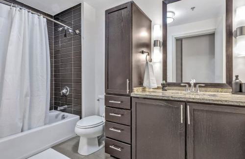 Apartment Kingbed+Parking+Pool+Gym+CityView+2TV's - Foto 22