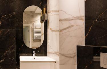 Apartament Bulwar Staromiejski Stare Miasto Centrum - Photo 10