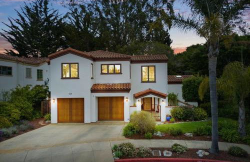 Gorgeous Santa Cruz Villa - Modern Beachside Paradise with NEW Hot Tub & Fast Wi-Fi - Foto 3