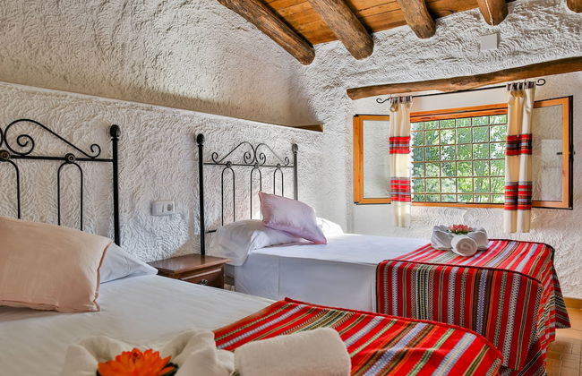 Cuevas El Moral - Foto 5