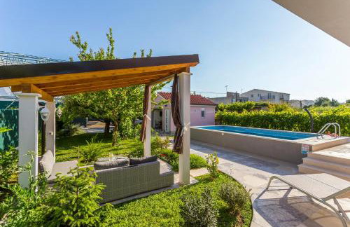 Villa Sweet Home Marija With Heated Pool - Foto 8