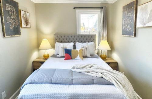 Stylish 2BR in Decatur - Big Deck - Pets OK - Fire Pit - Foto 5