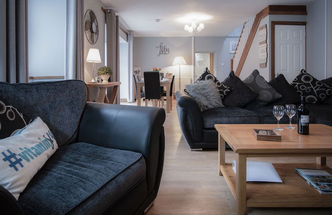 Rose Coach House - 3 Bedroom Cottage - Pendine - Foto 41