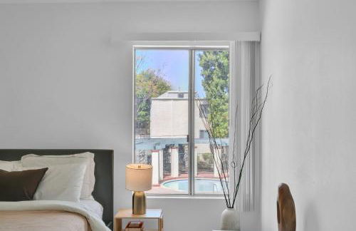 High Ceilings 3BR with Loft-2 Baths Pool & Jacuzzi - Foto 30