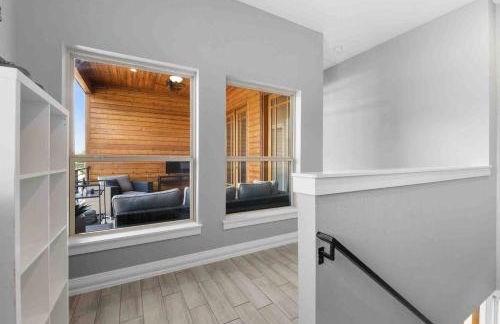 New Swanky Rustic Modern 5 STAR Home near Downtown - Foto 37