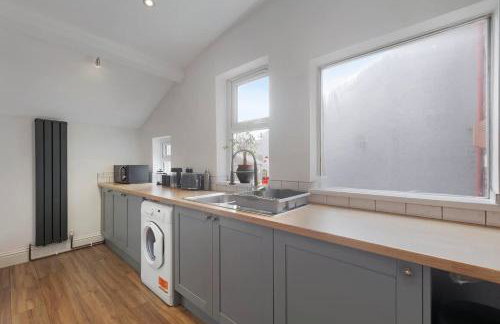 New! 2BR in Biddlestone road - Photo 18