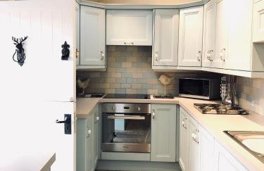 The Toll House - Photo 23