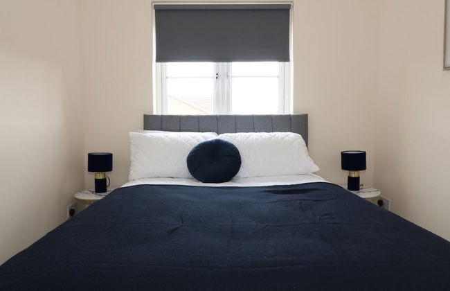 Harris House - Glasgow - Photo 1