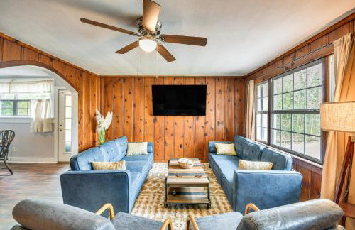 3 Mi to Stone Creek! 2-Acre Family Tallassee Gem - Foto 1