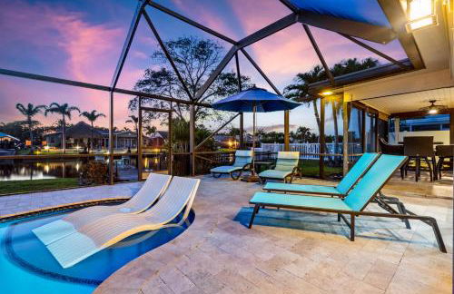 VacationSunwind Delray home! Water Front Pool Dock near Beach - Foto 43