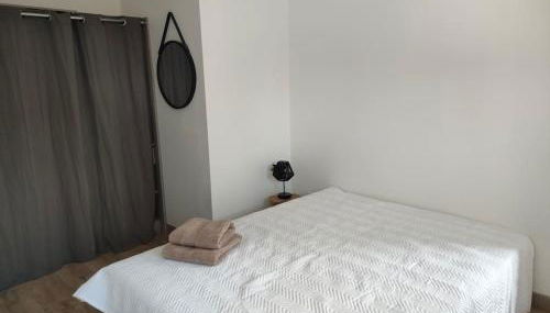 Maison cosy et élégante -Tram A et E 300 m, - Bordeaux 15 min - Foto 3