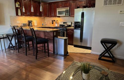 NY - NJ Tennis Suites - Sleeps 40 - 15 Mins to NYC - Foto 31