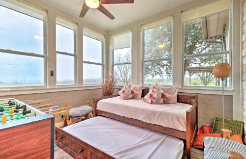 Modern Lakehouse with Stunning Views and Hot Tub! - Foto 28