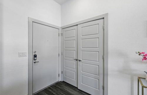 Modern 1BR near TPC Golf Free Parking and Wifi - Foto 18