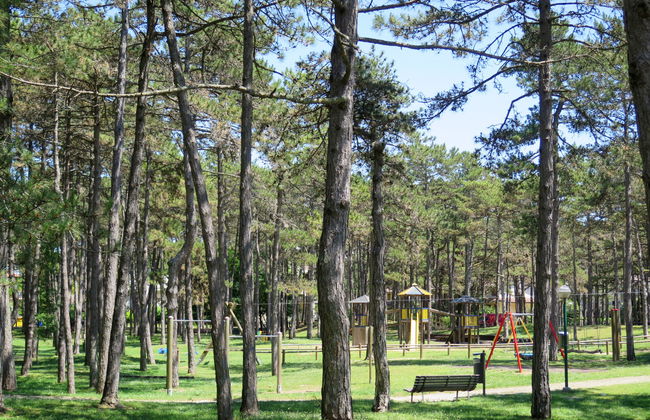 2 bedroom Apartment in Lignano Sabbiadoro with swimming pool and garden - Photo 21