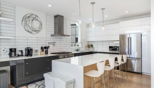 Modern Comfort 3BR Retreat Chefs Kitchen - Foto 3