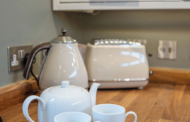 Coach House - Lovely Home in Cheltenham - Photo 65