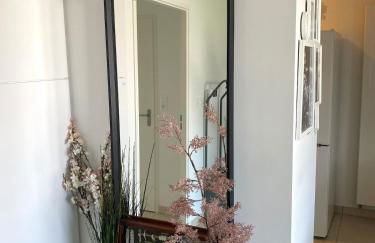 Jolie T2 au calme à 2 pas du Vieux Port - Foto 9