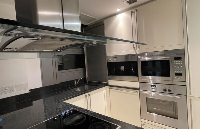 Stunning View 2 Bed Apartment - Canary Wharf City - Foto 4