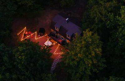 Family Retreat Sauna Hot Tub Games Peloton - Photo 72