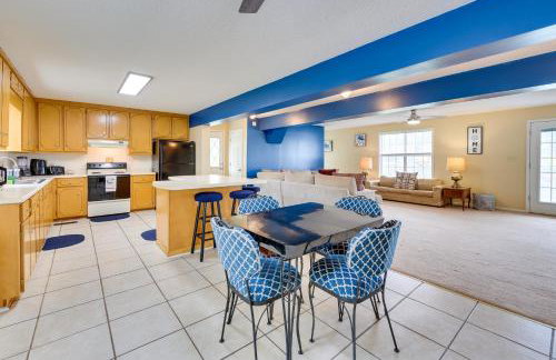 Waterfront Sparta Retreat with Dock, Deck and Grill - Foto 9