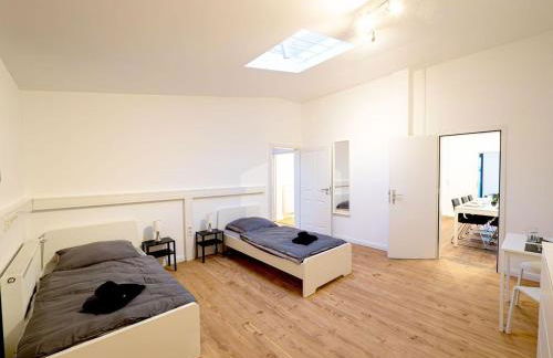 Monteurwohnung-in-Villa-8-Betten-WLAN-TV-Einbaukueche-Ahrensburg-Zentrum-Naehe-Hamburg-AGRP1201 - Foto 14