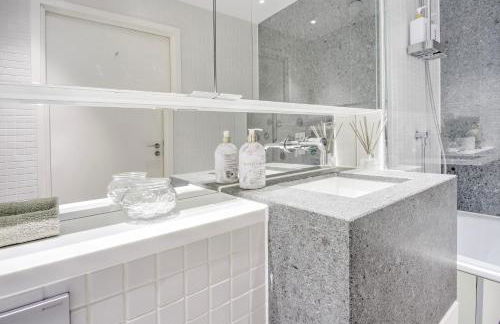 Trendy 3-Bed, 2-Bath - O2 London Escape - Your Ideal Stay - Foto 34