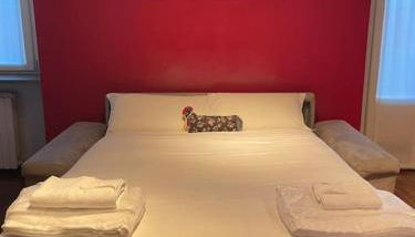 Cozy flat mins walk to Navigli and metro Porta Genova - Foto 5