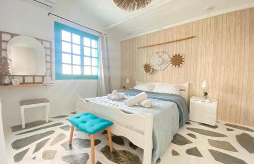 Unique Beachfront Cottage House - Private Garden - Foto 12