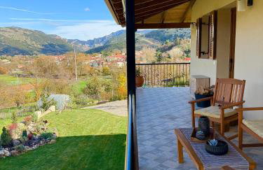 Alexi's House - Photo 39