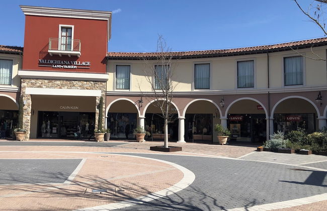 Tranquil Location With Views of Lake Trasimeno! - Foto 27