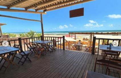 Apartamento Pé na Areia - Ótima Localização - Conforto à beira-mar - Foto 42