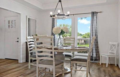 Remodeled 4 Bedroom Home Close to Downtown Frisco. - Foto 29