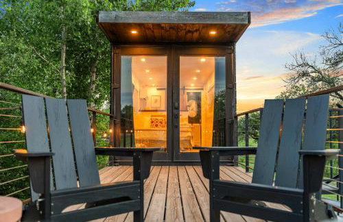 Stunning 2-Story Container Home with Rooftop Terrace - Foto 24