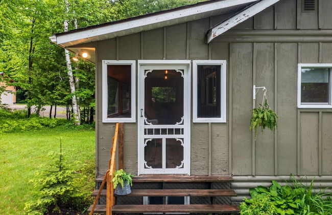 Bear Essentials Lakefront Hideaway - Foto 14