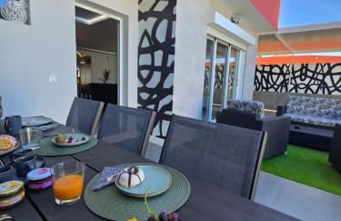 Serendipity House - Photo 32