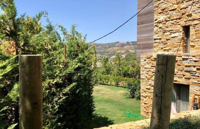 Immaculate 2-bed Villa in Faqra - Foto 17