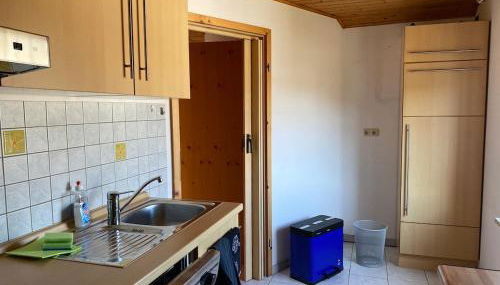 Dachgeschosswohnung im zweiten Obergeschoss - Foto 4