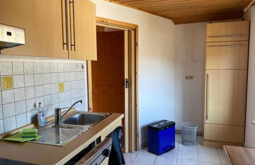 Dachgeschosswohnung im zweiten Obergeschoss - Foto 4