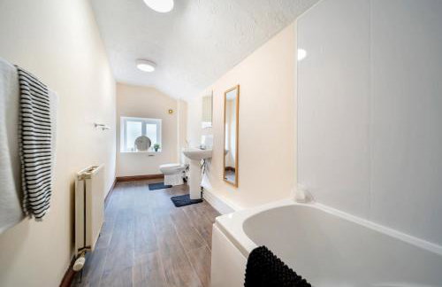 4 Bdr House with TV, Wifi, near Thetford town - Foto 23