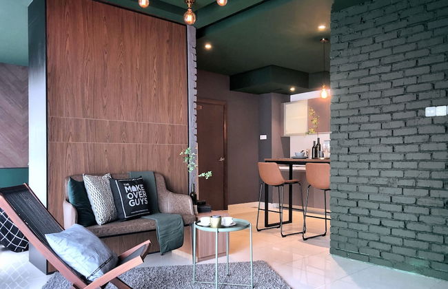 Wong's Homestay at Regalia Residence - Photo 6