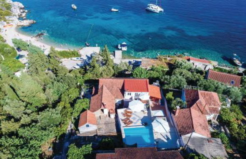 Six-Bedroom Holiday Home In Sipan - Foto 10