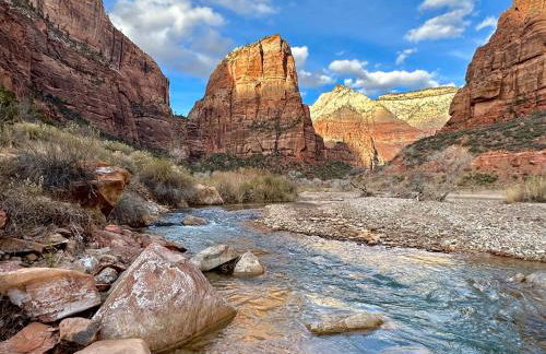 Zion Village Resort 415 Private Hot Tub, Ping Pong Table, and Community Pool access - Foto 49