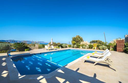 Iremia Luxury Villa with pool - Foto 8