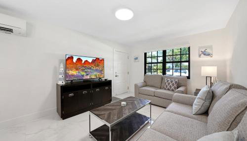 Dania Beach Unit 2 in Dania Beach - Foto 1