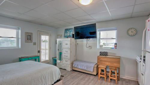 Atlantic Beach Studio with Community Pool! - Foto 5