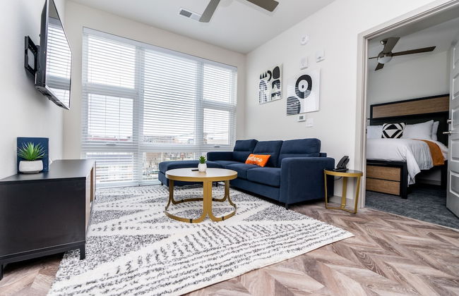 Yugo Guest Suites - Foto 11