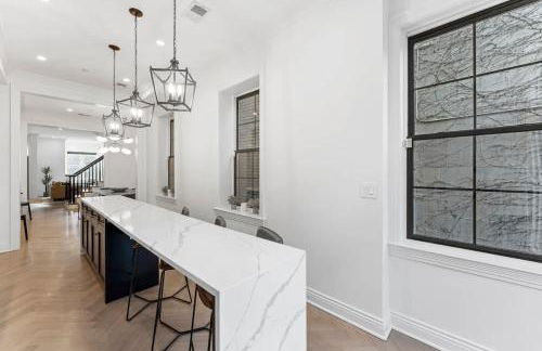 Stately DC Rowhome Spacious 7BR & 4BA #DCottage - Foto 15