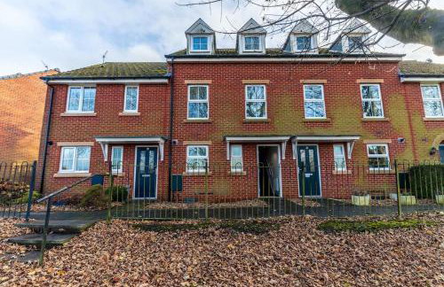 Luxury 3 Bedroom, Central, Perfect for Families, FREE PARKING - Foto 10