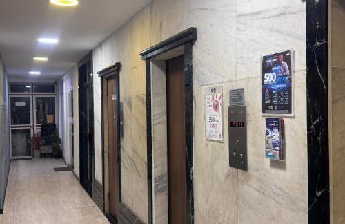 Apartamento a Passos do Metrô da Glória! Silêncio e Portaria 24h - Foto 2